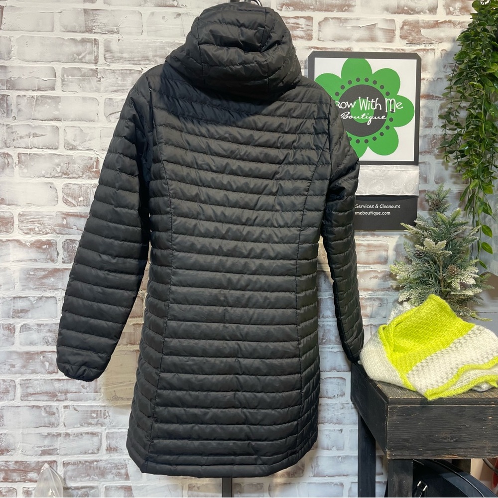 Eddie Bauer Women's small Black Puffer Coat - Picture 8 of 9